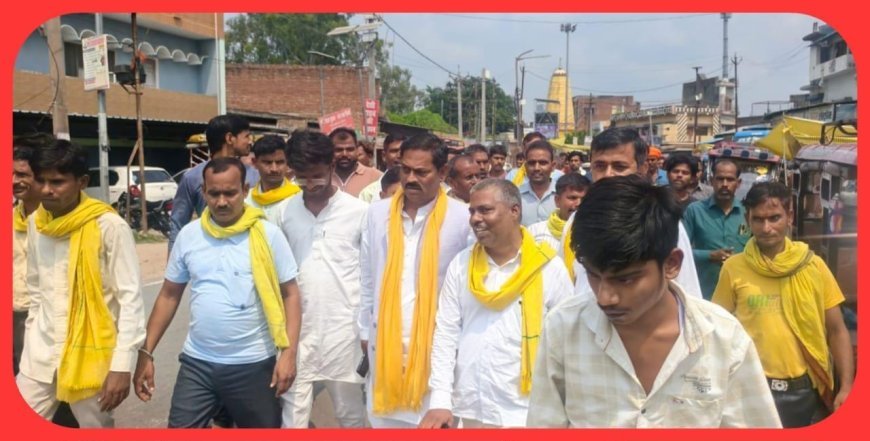 Hardoi : नाबालिग लडकी को भगा ले जाने के मामले में कार्रवाई न होने पर सुभाषपा के सैकड़ो कार्यकर्ता पहुंचे कोतवाली