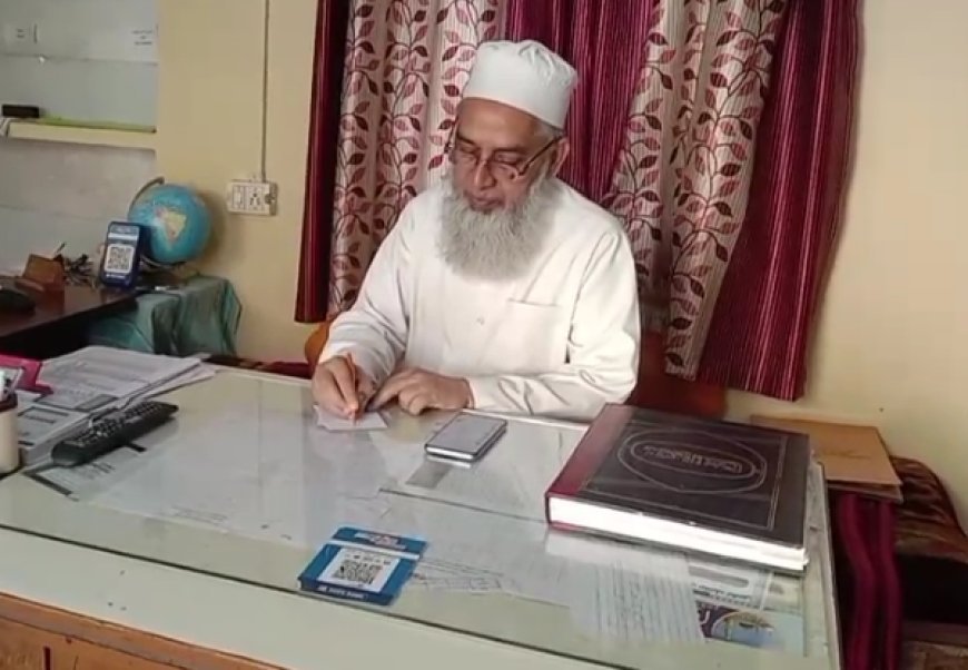 Sambhal : रामभद्राचार्य के बयान पर सम्भल के धर्मगुरु का पलटवार, कहा – इस्लाम की जानकारी बिना बयानबाजी न करें