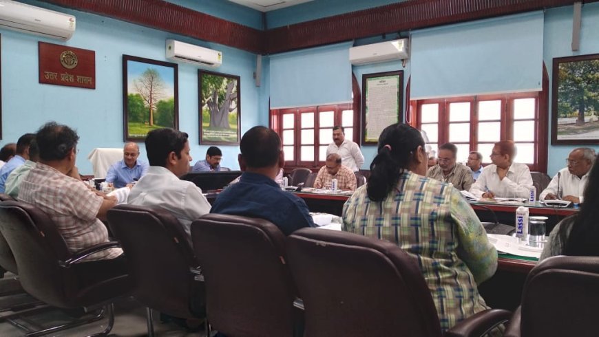 Lucknow : मुख्य सचिव ने रोजगार मिशन की कार्ययोजना की समीक्षा की, युवाओं को राष्ट्रीय एवं अंतरराष्ट्रीय स्तर पर रोजगार दिलाने के निर्देश