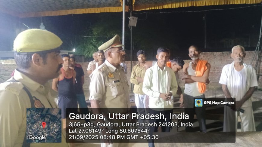 Hardoi : संडीला में रामलीला और दुर्गा प्रतिमा पंडाल की सुरक्षा का गहन निरीक्षण