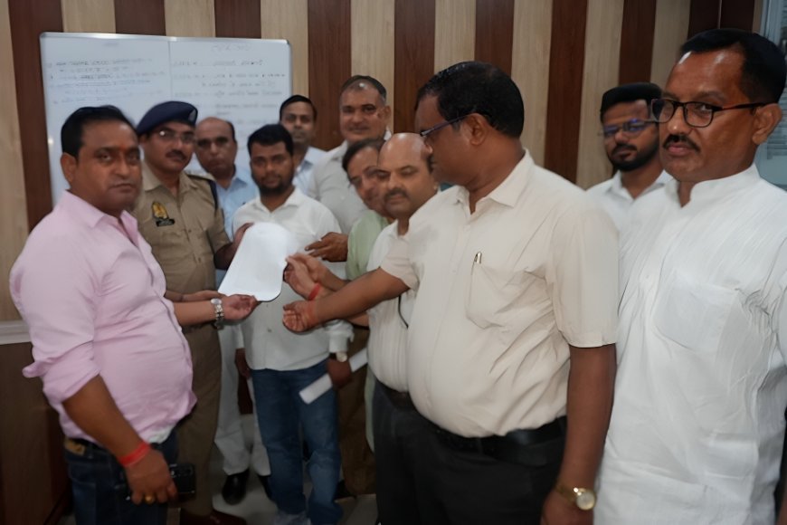 Hardoi : आरआर इंटर कॉलेज में शिक्षकों ने छात्र को पीटा, वीडियो वायरल; पुलिस ने केस दर्ज किया