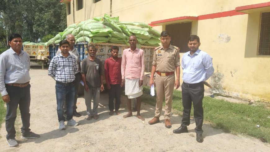 Hardoi : सुरसा थाना क्षेत्र में 350 बैग अवैध डीएपी जब्त, दो लोगों पर मुकदमा दर्ज