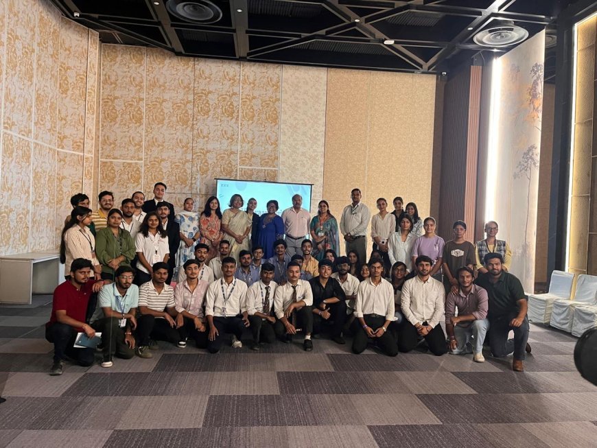 Greater Noida : उद्यमी ही नहीं नौनिहालों को भी प्लेटफॉर्म उपलब्ध करा रहा यूपीआईटीएस-25