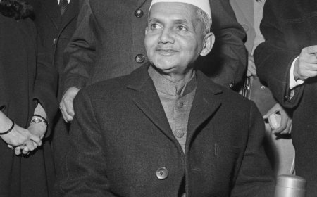 Special : जब प्रधानमंत्री लाल बहादुर शास्त्री ने कार के लिए लिया था लोन.... जानिए उनकी मौत के रहस्य के बारे में