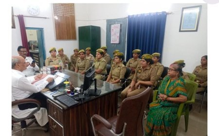 Hardoi : मिशन शक्ति अभियान के तहत हरदोई में अभियोजन कार्यालय ने महिला आरक्षियों और कोर्ट मोहर्रिरों को जागरूक किया