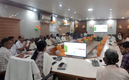 Hardoi : हरदोई में निःशुल्क दलहन बीज मिनीकिट के लिए किसानों का ई-लाटरी से चयन, चना मटर मसूर के पैकेटों का वितरण होगा