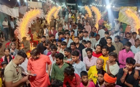 Sitapur : भरत मिलाप देखने के लिए उमड़ा जनसैलाब, राम तथा भरत का‌ मिलन देख श्रद्धालु हुए भावुक