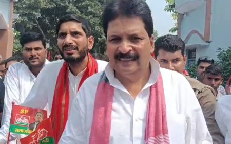 Sambhal : आदित्य यादव ने भरी साइकिल यात्रा में हुंकार, यूपी में वोट चोरी नहीं होने देंगे