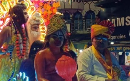 Saharanpur : धूमधाम के साथ निकाली गई भगवान वाल्मीकि जयंती पर शोभायात्रा, कांग्रेसजनों ने श्रद्धापूर्वक मनाई महर्षि वाल्मीकि जयंती