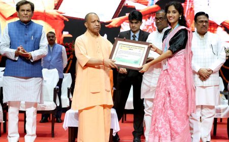 Lucknow : प्रतिभाशाली युवाओं से भरा उत्तर प्रदेश ‘विकसित भारत’ के निर्माण में निभाएगा अग्रणी भूमिका- सीएम योगी
