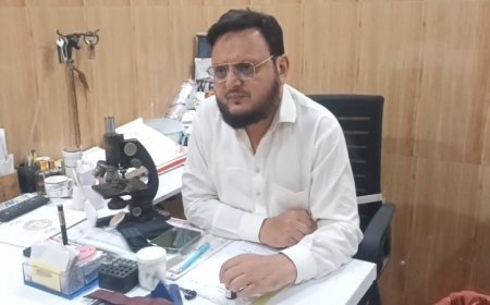 Sambhal: 130 साल पुरानी तहसील को मिला नजर अंदाज, समाजसेवी बोले अब यूनिवर्सिटी देकर न्याय करें।