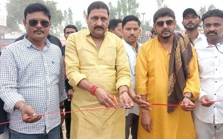 Hardoi : उर्स में पहली बार फुटबॉल टूर्नामेंट का आयोजन, खिलाड़ियों ने दिखाया जोश - शाहनवाज़ आलम