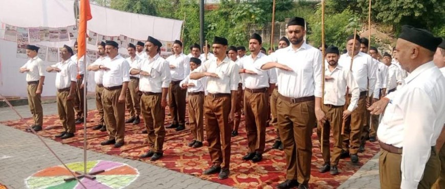 Saharanpur : राष्ट्रीय स्वयंसेवक संघ (आरएसएस) ने पूर्ण किए 100 वर्ष, विजयादशमी पर निकला भव्य पथ संचलन
