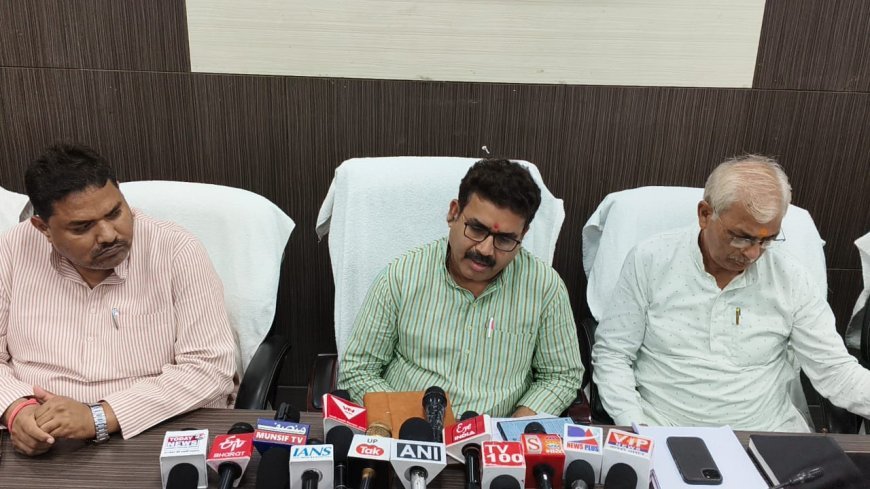 Sitapur : आत्मनिर्भर भारत बनाएगा विकसित भारत का मार्ग: राजेश शुक्ला