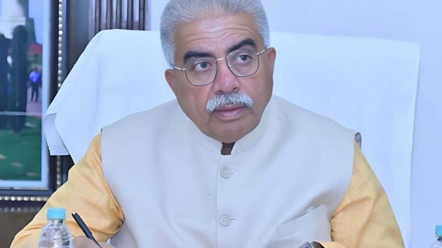 Lucknow : छोटे उद्यमियों, हस्तशिल्पियों व कारीगरों के चेहरों पर प्रसन्नता लाने का माध्यम बनेगा स्वदेशी मेलाः राकेश सचान