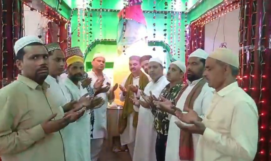 Sambhal : दो दिवसीय उर्स मे मुल्क और शहर मे अमन शांति के लिए हुई दुआ