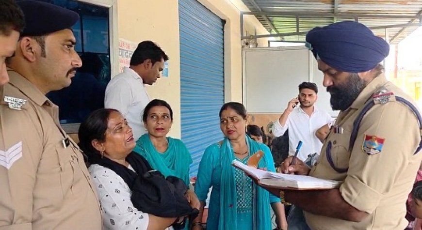 Uttarakhand: डिलीवरी के दौरान नवजात की मौत पर हुआ जमकर हंगामा तोड़फोड़।