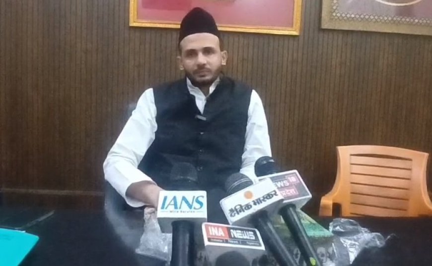 Sambhal: सपा सांसद ने साध्वी प्राची के बयान की कड़ी निंदा, तुरंत मुकदमे व सख्त कार्रवाई की मांग।