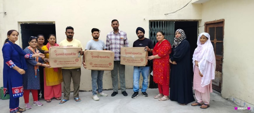 Uttrakhand : आंगनबाड़ी केंद्र तृतीय में मुख्यमंत्री योजना के अंतर्गत 80 महिलाओं को लक्ष्मी किट वितरण की गई