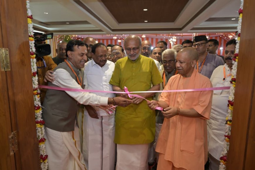 Varanasi : धर्म को थोड़े समय के लिए संकट हो सकता है, लेकिन वह स्थायी नहीं- उप राष्ट्रपति