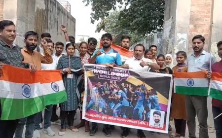 Sambhal : महिला क्रिकेट वर्ल्ड कप विजेता टीम को शिक्षा मंत्री गुलाब देवी ने दी बधाई, कहा बेटियां हर क्षेत्र में लहरा रही परचम