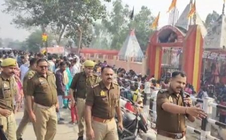 Sultanpur Patti: कोसी शिव मंदिर पर कार्तिक पूर्णिमा पर मेले में उमड़े सैकड़ो श्रद्धालु। 