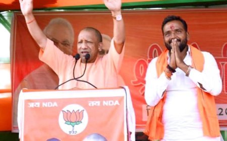 बिहार विधानसभा चुनाव : योगी ने कांग्रेस व राजद को धोया, बोले- अराजकता पैदा करना इनका जन्मसिद्ध अधिकार