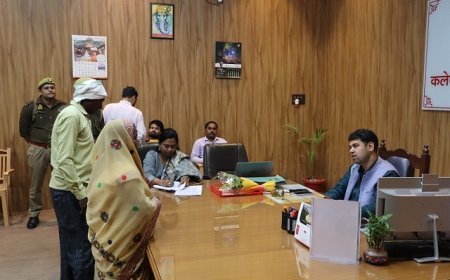 Hardoi: कलेक्ट्रेट में जनसुनवाई - 53 शिकायतों का निपटारा, पराली जलाने पर सख्ती के आदेश। 