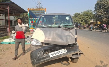 Hathras: अनियंत्रित इको वैन टकराई कैंटर से महिला घायल। 
