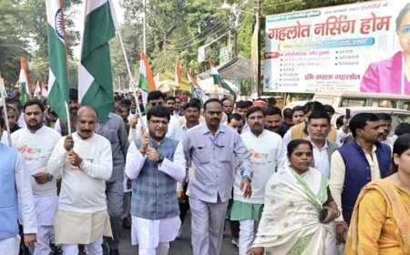 Hardoi: हरदोई में सरदार पटेल की 150वीं जयंती पर भव्य यूनिटी मार्च, मंत्री नितिन अग्रवाल ने विपक्ष पर साधा निशाना – 'वंदे मातरम पर राजनीति देश विरोधी'