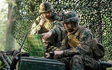 भारतीय सेना का नया दौर: हथियारों के साथ नेटवर्क, एआई और तकनीक से दुश्मन को मात देगी इंडियन आर्मी।