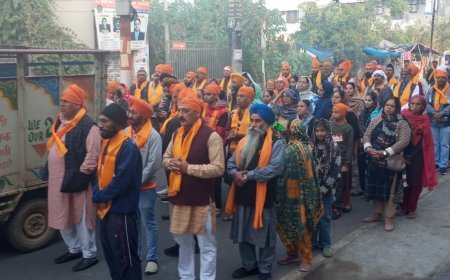 Deoband : देवबंद में गुरु तेग बहादुर के 350वें शहीदी पर्व पर प्रभात फेरी, हिंदू धर्म रक्षकों को श्रद्धांजलि