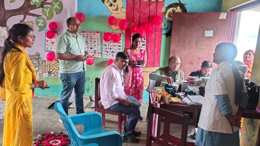 Sitapur : लहरपुर सीतापुर के ग्रामीण क्षेत्रों में स्वास्थ्य सेवाएँ बेहतर करने के लिए VHSND केंद्रों का निरीक्षण