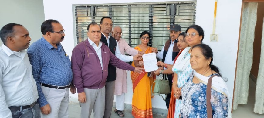 Sambhal : सम्भल में फिर उठा नाम बदलने का मुद्दा, मौहल्लों के नाम बदलने की उठी मांग, हिंदू जागृति मंच ने एसडीएम को सौंपा ज्ञापन