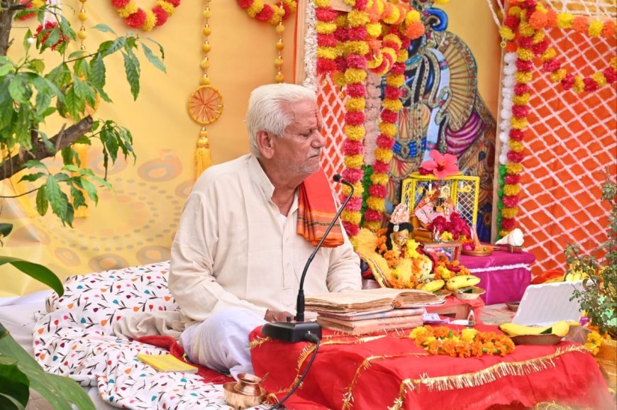 Hardoi : अशरफ टोला में श्रीमद् भागवत कथा के पांचवें दिन कृष्ण बाल लीलाओं का वर्णन