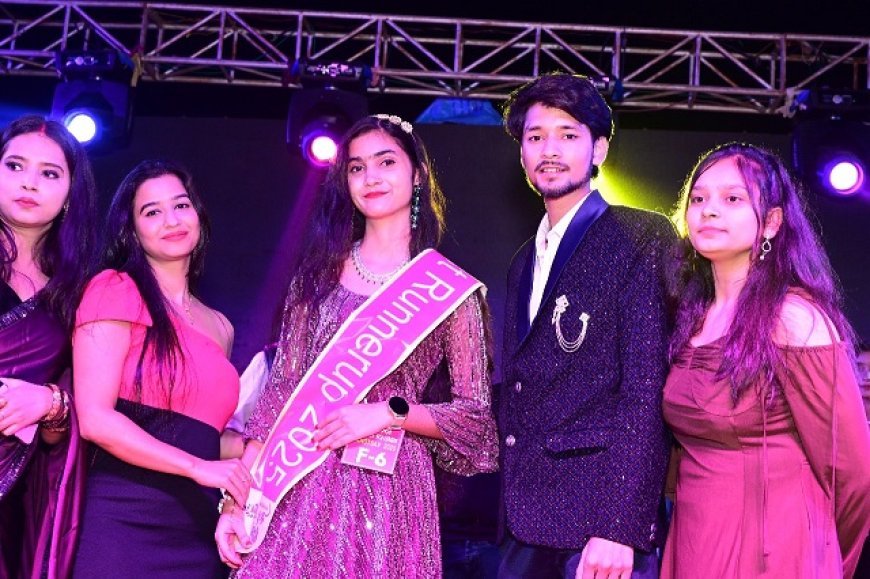 हरदोई युवा खादी महोत्सव: मॉडल्स-गायकों का जलवा, क्राफ्ट-चित्रकला से आर्म रेसलिंग तक युवा हुनर का महासंगम