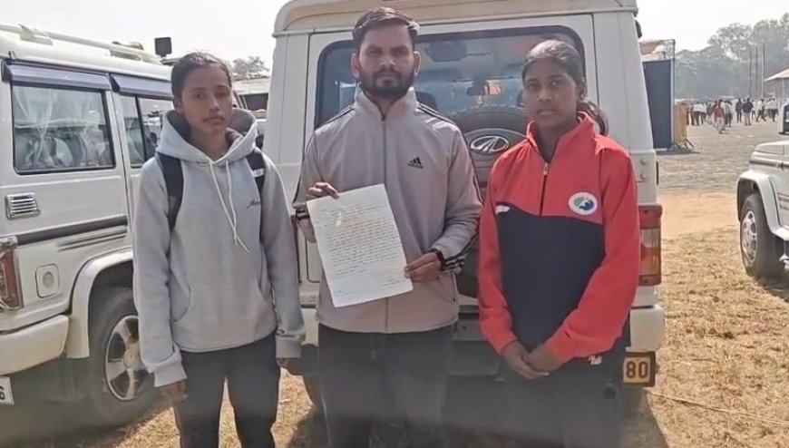 MP: जनजातीय गौरव दिवस पर होनहार खिलाड़ियों का अपमान: बैतूल में सांसद के सामने फुटबॉल स्टार्स की अनदेखी। 