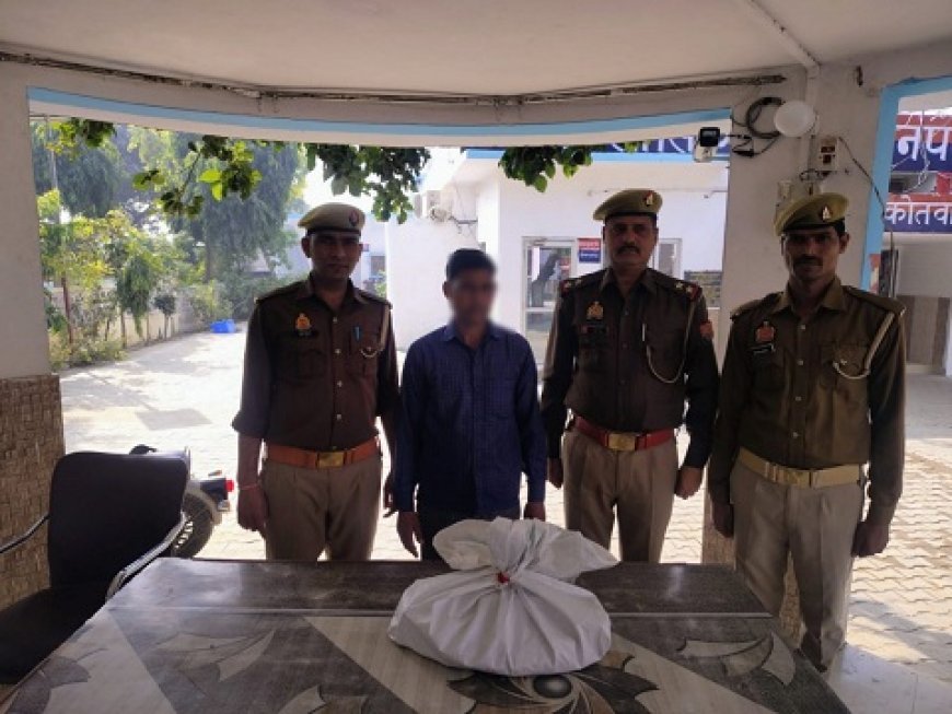 Hathras: अवैध देशी शराब के साथ एक अभियुक्त गिरफ्तार।