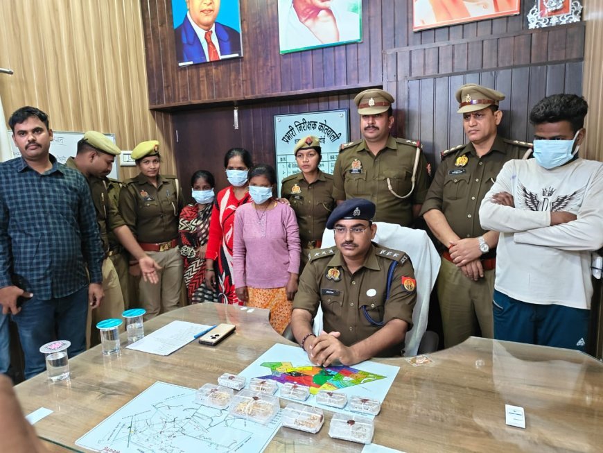Hardoi : पुलिस लाइन से हुई चोरी का खुलासा - पुलिस ने चोरी के सोने-चांदी के गहने बरामद किए, चार महिलाओं सहित पांच लोगों को हिरासत में लिया