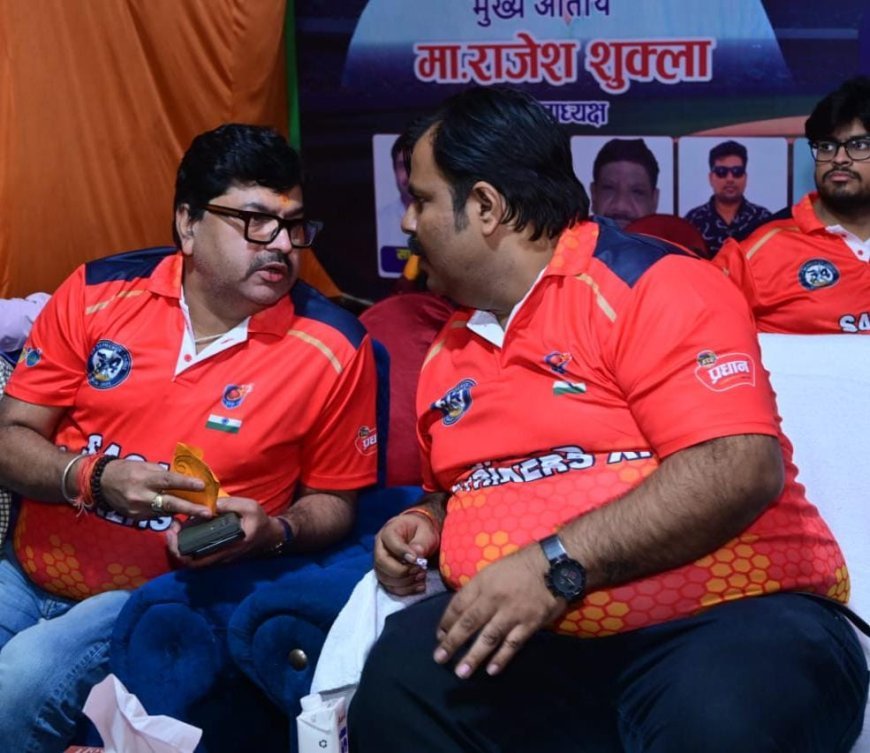 Sitapur : सीतापुर में सागर गुप्ता की बढ़ती लोकप्रियता, समाज सेवा और क्रिकेट आयोजन में सक्रिय