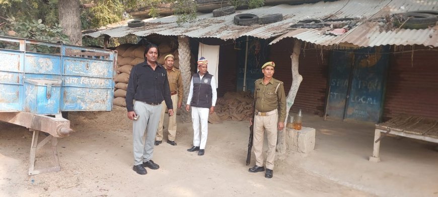 Sitapur : मिश्रित में उपजिलाधिकारी का धान क्रय केंद्र और स्कूल निरीक्षण