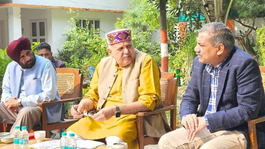 Lucknow: कृषि मंत्री ने समीक्षा बैठक कर अधिकारियों को दिए दिशा निर्देश, किसानों से की 30 नवम्बर तक बीज खरीद लेने की अपील।  