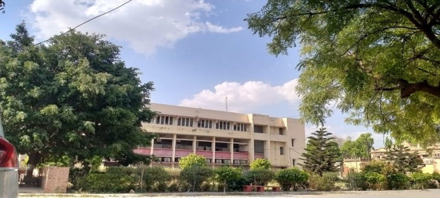 Ayodhya : रिटायर्ड शिक्षक हत्याकांड- फर्जी केस की साजिश नाकाम, अदालत ने गुलशन जहाँ की अर्जी खारिज की