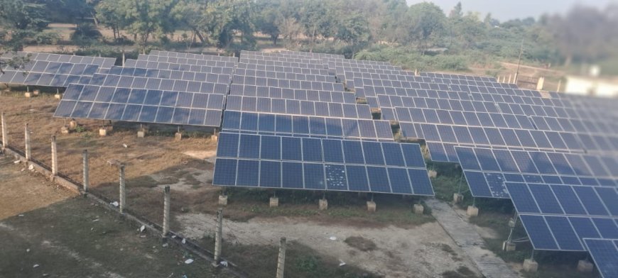 Rae Bareli : पांच करोड़ का सोलर प्लांट बना कबाड़, तीन साल से उपेक्षा के अंधियारे में डूबे सात गांव