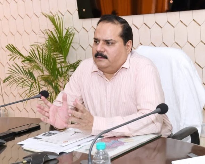 Lucknow : उत्तर प्रदेश में SIR पुनरीक्षण की तिथियां एक सप्ताह बढ़ीं, 11 दिसंबर तक पूरी होगी गणना