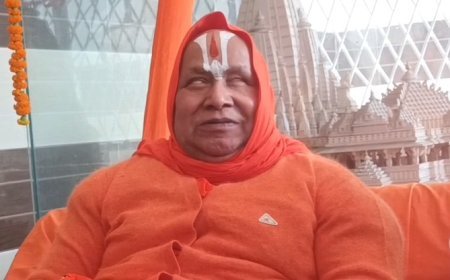 Sambhal: भारत हिंदू राष्ट्र होगा संसद में 370 रामभक्त हिंदू चाहिए- रामभद्राचार्य