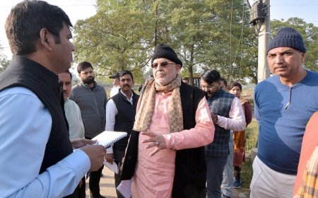 Lucknow: सुरेश कुमार खन्ना का सख्त रुख- सफाई व्यवस्था की खामियों पर एक दिन का वेतन कटौती का आदेश। 