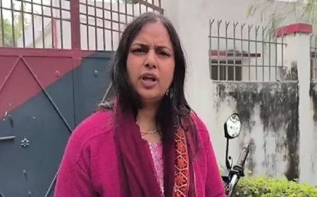 जेल सुप्रिटेंडेंट के सरकारी आवास पर दो बच्चों की मां का हाई वोल्टेज ड्रामा, कहा- 'मुझसे मंदिर में शादी की और...