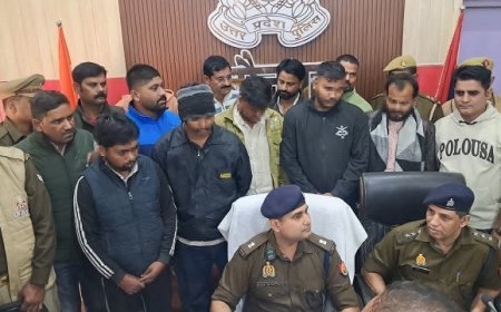 Jaunpur: फर्जी जन्म-मृत्यु सर्टिफिकेट रैकेट का भंडाफोड़, जलालपुर पुलिस ने 5 शातिर ठगों को दबोचा। 