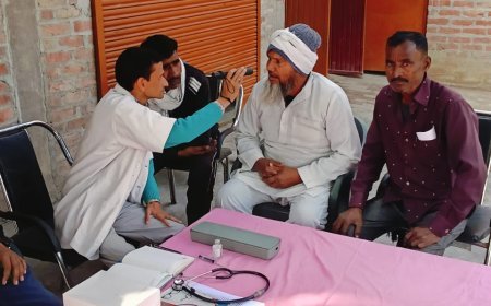 Hardoi : भारतीय किसान यूनियन भानू द्वारा नेत्र शिविर आयोजित, मोतियाबिंद जांच और मुफ्त सर्जरी से 50 से अधिक को लाभ मिला